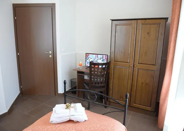 San Leonardo 3*